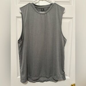 Vuori Shirt Adult Extra Large Gray Tank Top Muscle Tee Sleeveless Activewear Men